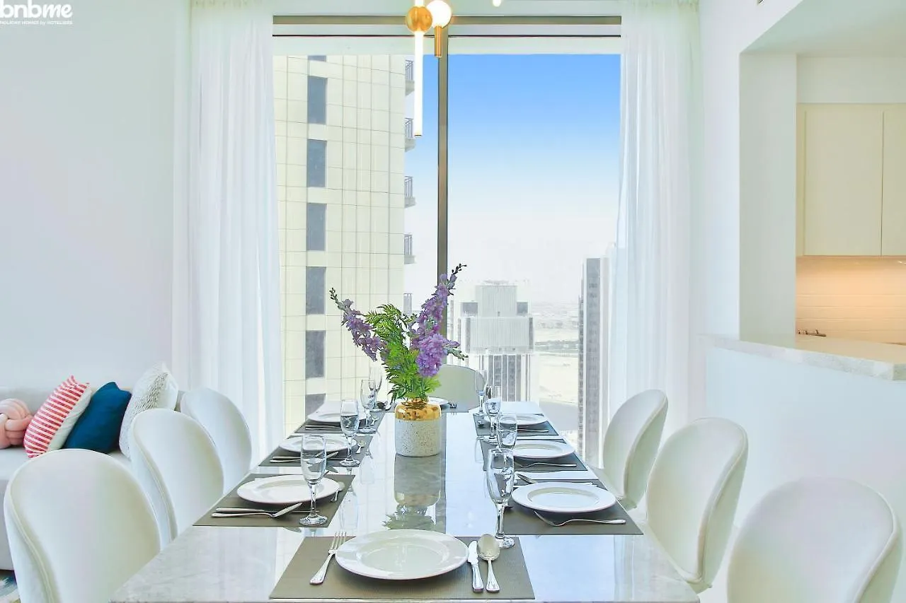 ドバイBnbme - Creekside 18 Tower Aアパートメント アラブ首長国連邦