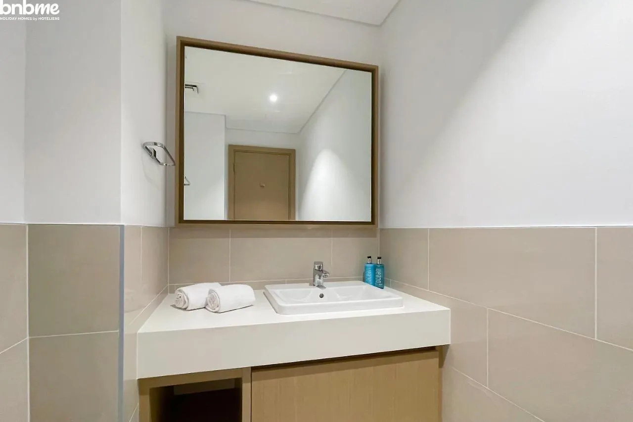 Bnbme - Creekside 18 Tower A Apartment Dubai